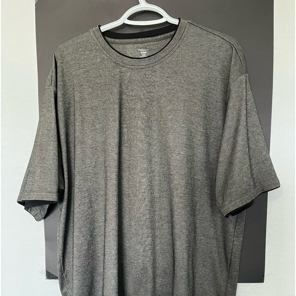 Men’s Tshirt by Van Heusen
